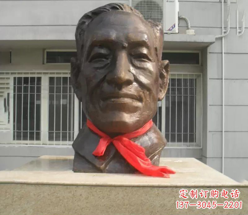 天津朱宪彝校园名人头像铜雕