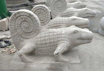 天津园林水池水景鳄鱼砂岩喷水雕塑