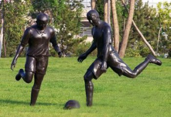 天津园林踢足球人物铜雕