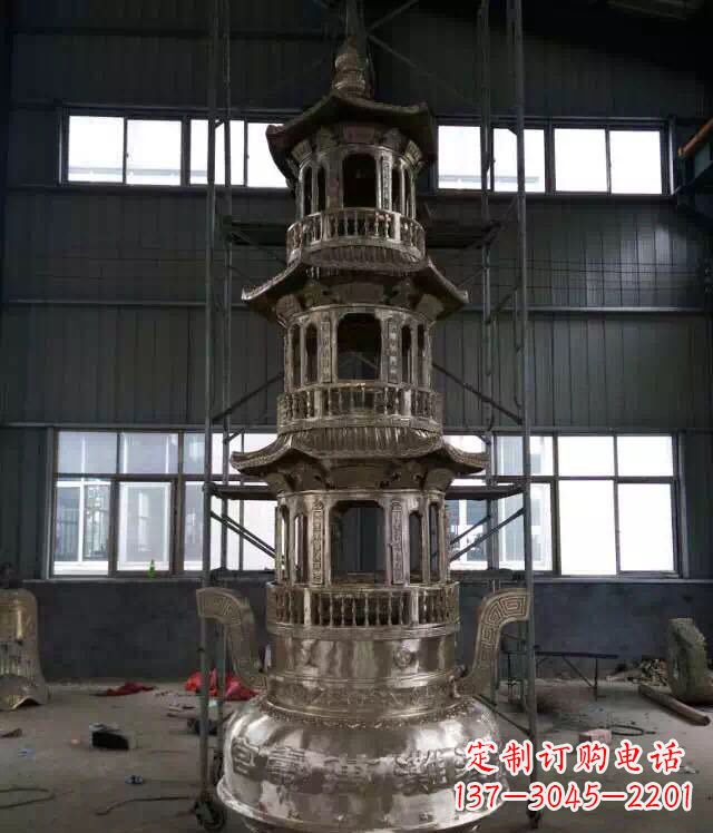 天津铸铜三层香炉铜雕