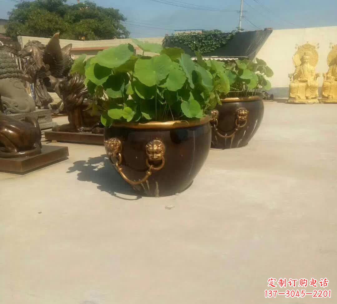 天津铸铜狮子头水缸雕塑