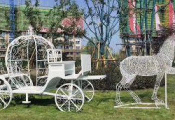 天津马车雕塑-小区花园广场创意镂空不锈钢马车雕塑